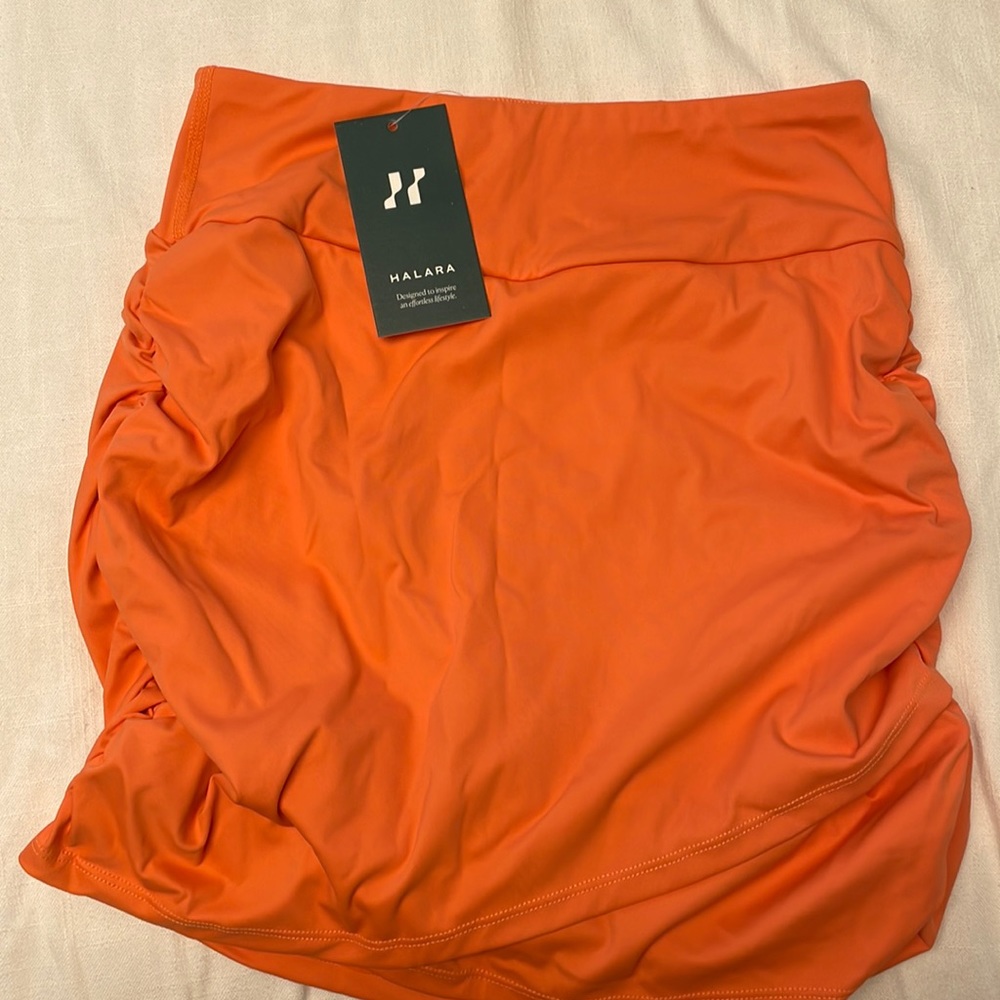 Halara Bodycon Skirt with tags!